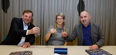 TU Delft ondertekening